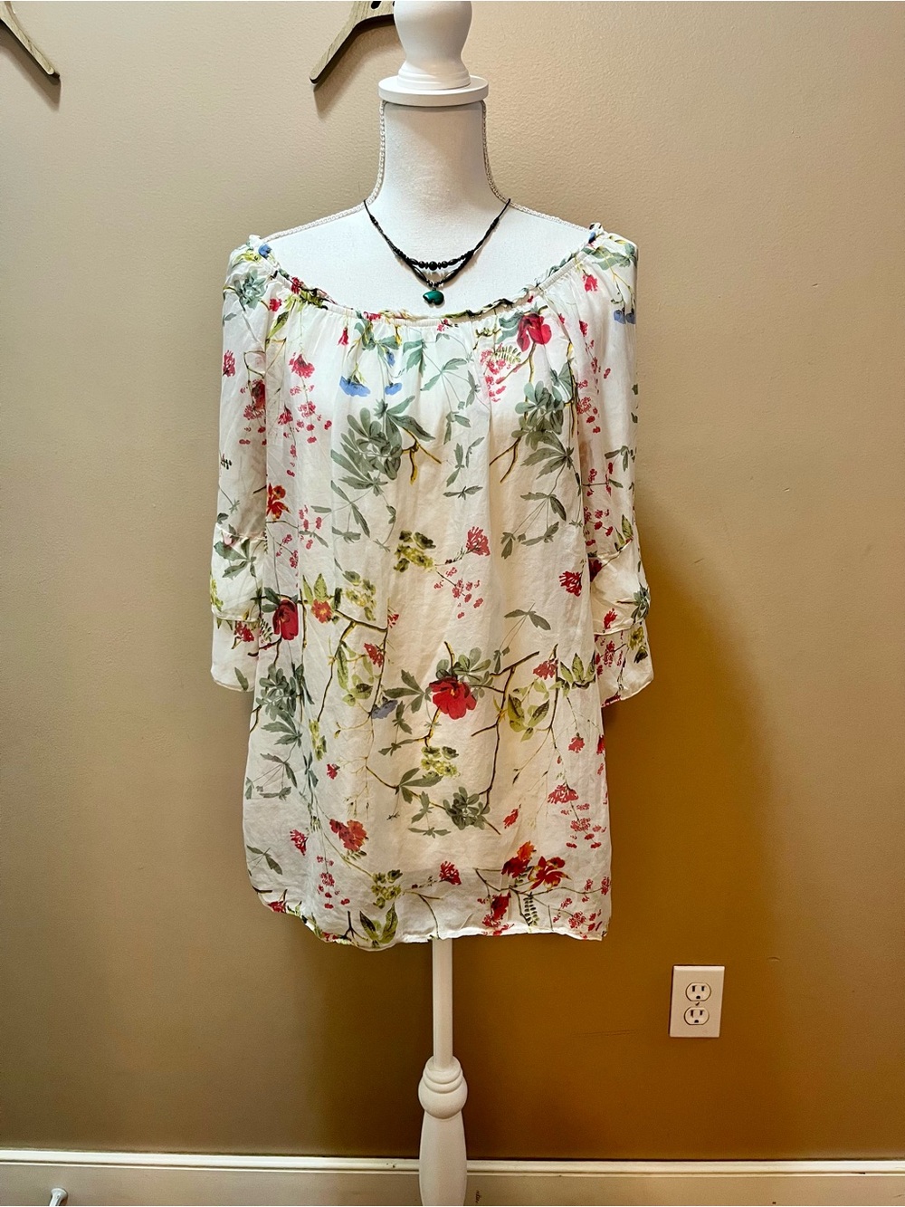 Bellambra  Off-Shoulder White Floral Silk Boho Blouse